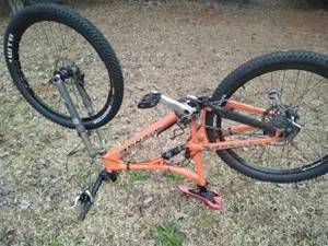 Three high-end mountain bikes for sale (Gray Court)