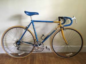 Vintage Fuji Team Road Bike, 54cm (Arlington)