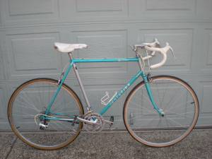 Vintage Centurion Accordo 12 Speed Road Bike/ Looks Good & Rides Great (SW