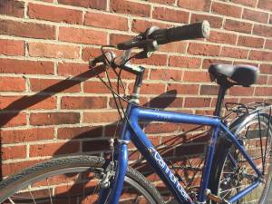 Cannondale road bike (Arlington)