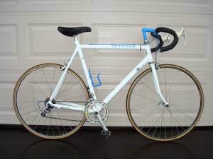 1988 CANNONDALE SR500 12 speed road bike (Shimano 105 group) 59cm (Plymouth