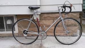 Trek 400 Road Bike (60cm) (East Side)