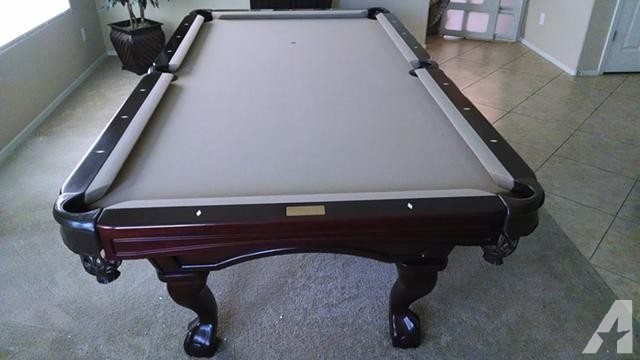 8' pool table
