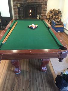Pool table (Shirley)
