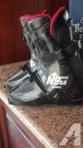 Men &Women SKI and Snowboard Boots- Over 10 different types!