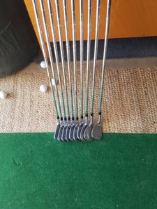 Golf clubs (West Portsmouth)