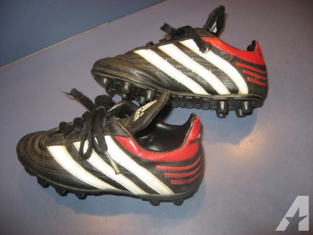 Childs Cleats size 11 * ADIDAS Soccer & NIKE Baseball ~ Perfect-Clean