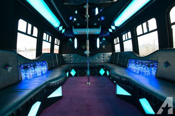 Party Bus Limo AVENGED SEVENFOLD, KORN, MAYHEM FESTIVAL -