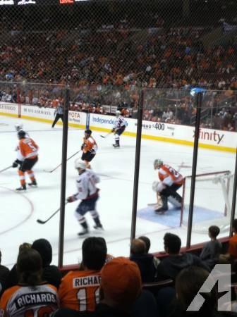 3 PHILADELPHIA FLYERS Season Tickets ALL GAMES LOWER LEVEL 117 ROW 9 -