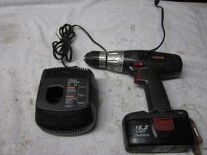 CRAFTSMAN DRILL AND CHARGER (19.2 VOLT) price reduced (GRAHAM \PUYALLUP)