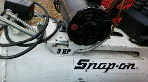 SNAP-ON COMPRESSOR 3HP (Bloomfield)