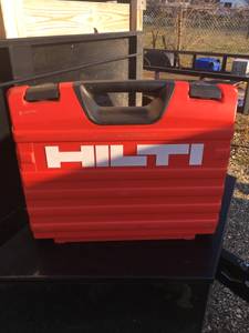 Hilti case & battery charger