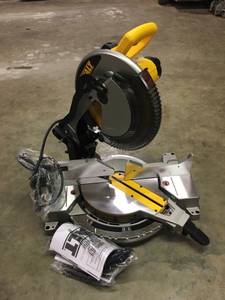 Dewalt Miter Saw 12 inch (Kenova)