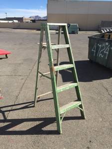 Step Ladder (NE Las Vegas)