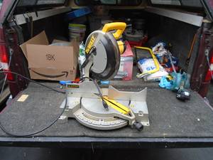 Dewalt 12 inch mitre saw (Silver Spring)