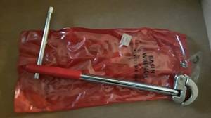 Basin wrench