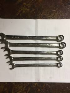 Snap on metric wrenches (West Liberty Ohio)