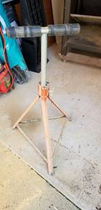 Table saw out feed stand (Ridgeway / Horse pasture VA 24148)