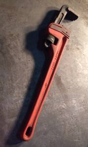 Pipe Wrench - Superior 18