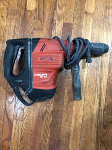 Hilti TE-60 Rotary Hammer Demolition Drill In Great Conditions