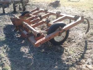 Krause Model 790 Chisel Plow - $1200 (Conway, MO)