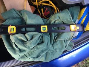 2 FOOT LEVEL NICE CONDITION (Baldwin)