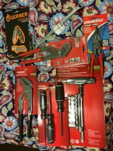 Husky tool lot crescent gerber Milwaukee tools plier knife wrench (Rosedale)