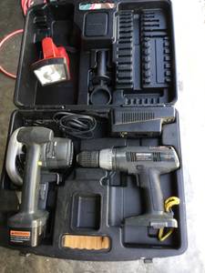 Craftsman Professional Cordless 18v Tool Set (Lawrence, KS)
