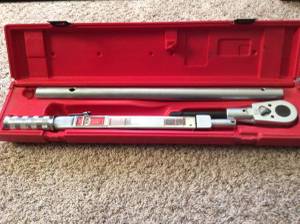 Snap on 3/4 drive 600foot pound torque wrench (Oakland Tn)