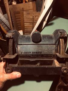 BENCH GRINDER (Milwaukie)