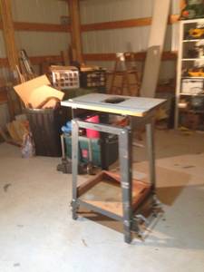 Router Table/Tool Stand (Cheyenne, Wy)