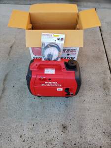 Honda 2000 watt generator (Clarkston)