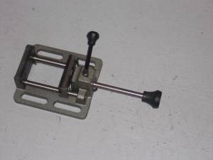 Craftsman lever lock drill press vise, like new (Linthicum)