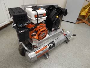 CMXX 8 Gallon Gas Power Air Compressor (Columbus)