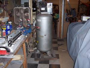 5 hp.- 60 gal. air compressor (Buffalo, Wy.)