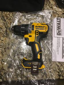New Dewalt 20v XR Brushless Compact Drill/Driver DCD791 (Norman)