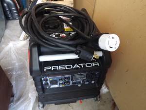 Predator 3500 Watt Super Quiet Inverter Generator Like New!