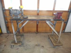 Heavy Duty Work Table with Grinder and Vise Attached (Sapulpa)