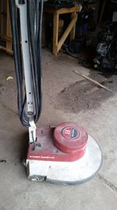 Floor polisher/buffer (South Joplin)