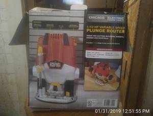 Chicago 1 1/2 HP Plunge Router (Meridian MS)