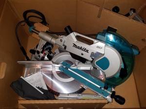 New* Makita 10in Dual Slide Compound Miter Saw (St. Matthews)