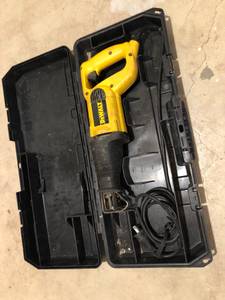 DeWalt Reciprocating Saw (Cedarburg)