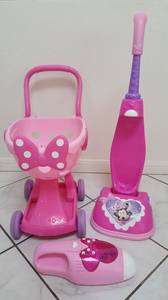 Pink Minnie Mouse Set !! Excellent Condition (Henderson, Nv)