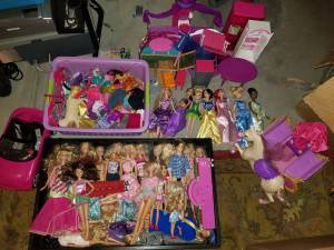 Large Barbie Lot (Thornton)