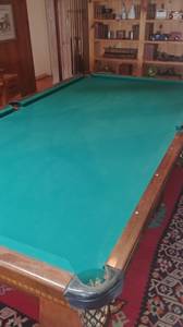Regulation size Brunswick Medalist pool table (Horseshoe Lake, AR)