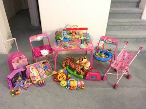 Kid's toys and play table chairs for sale (las vegas)