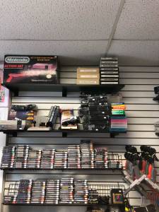 Looking to buy old video games and consoles (Bensonhurst)
