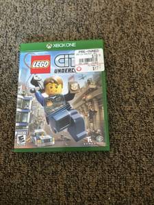 LEGO City Undercover XBox One game (State Street)