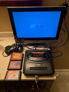 Sega Genesis Mk-1631 Game Bundle, 2 Controllers, 4 games, TESTED (Suwanee)