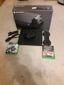 xbox one x with extras (Duncan)